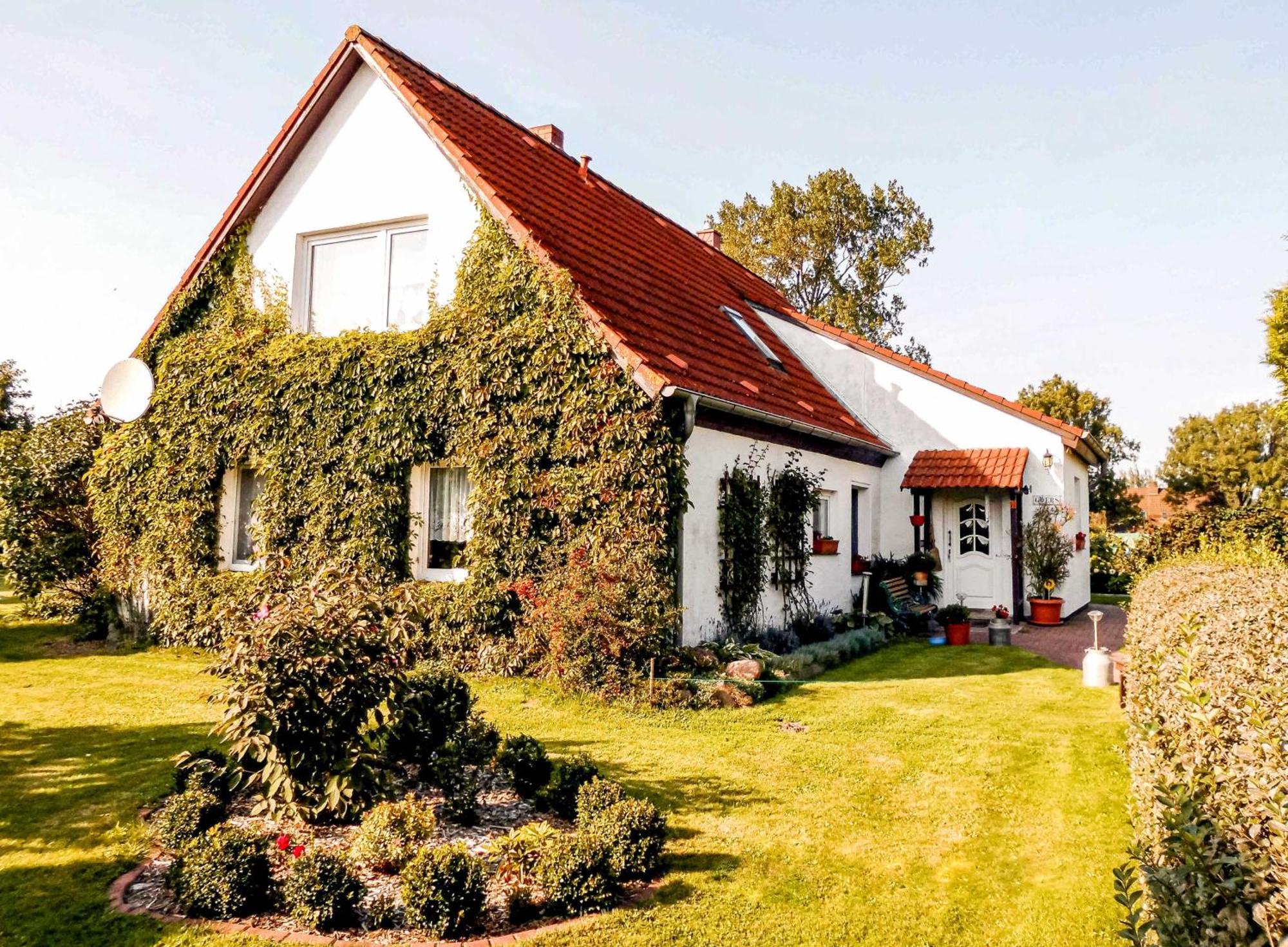 Bungalow und Ferienwohnung auf Rügen Kluis Exterior foto